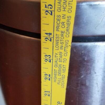 Lot 486: Stainless Trash Cans - Kitchen & Bathroom