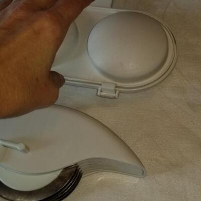 Lot 495: Kitchen Gadgets Lot