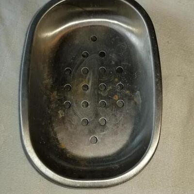 Lot 497: Soaps, Ceramic soap dish, Stainless soap dishes & Cat Scrubber 