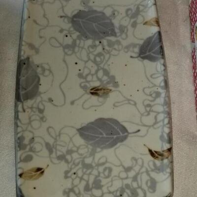 Lot 497: Soaps, Ceramic soap dish, Stainless soap dishes & Cat Scrubber 