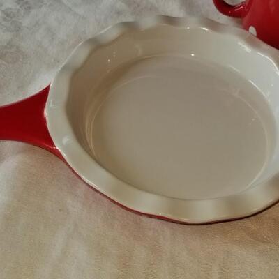 Lot 498: Red Dish Lot