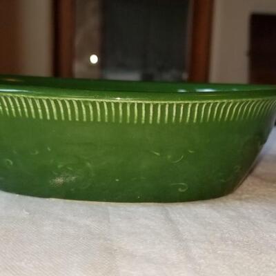 Lot 502: Green Platter and Mini Casserole Dish