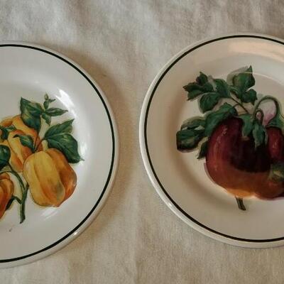 Lot 504: (2) Williams Sonoma Plates