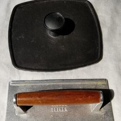Lot 507: Meat Presses
