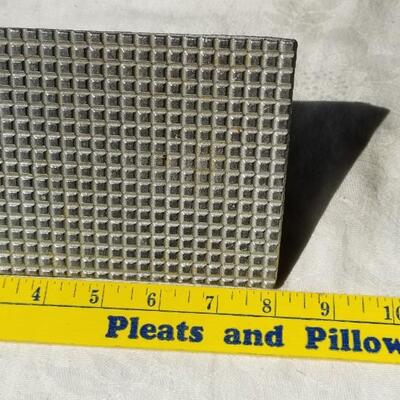 Lot 507: Meat Presses