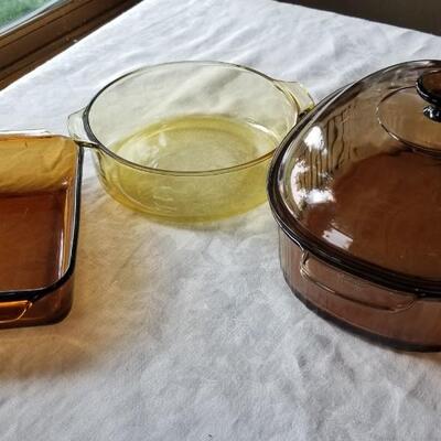 Lot 510: Pyrex Lot