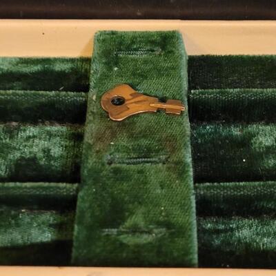 Lot 515: Jewelry Box with Key