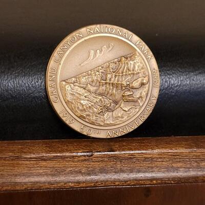 Lot 519: Grand Canyon Commemorative Coin