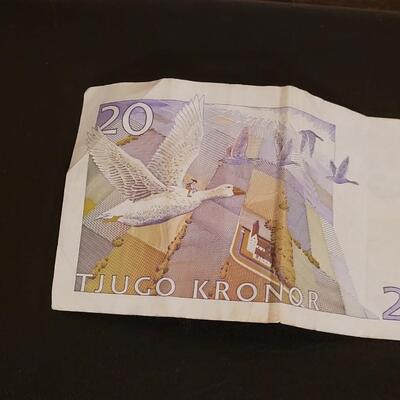 Lot 520: Foreign Money