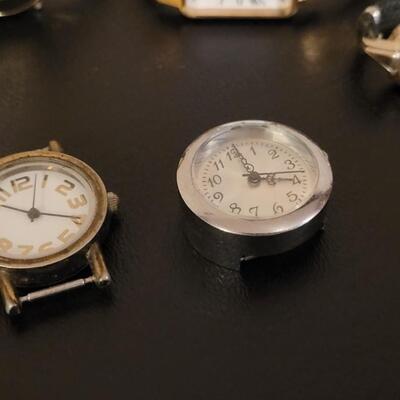 Lot 521: Watch Lot - not working 