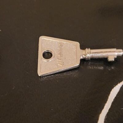 Lot 522: Locks & Skelton Keys