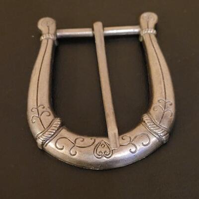 Lot 523: Belt Buckles