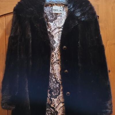 Lot 530: Black Fur Coat M/L