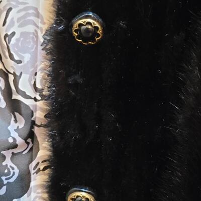 Lot 530: Black Fur Coat M/L