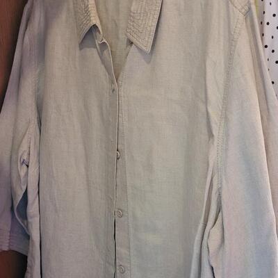 Lot 531: Ladies Clothing Lot A - size xl and xxl 