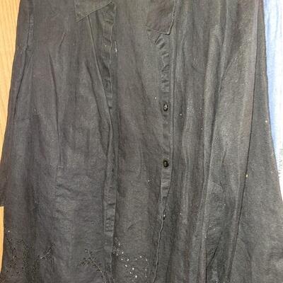 Lot 532: Ladies Clothing Lot B 