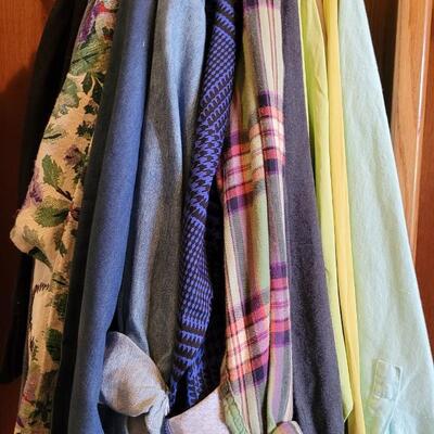 Lot 532: Ladies Clothing Lot B 