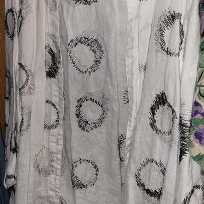 Lot 532: Ladies Clothing Lot B 