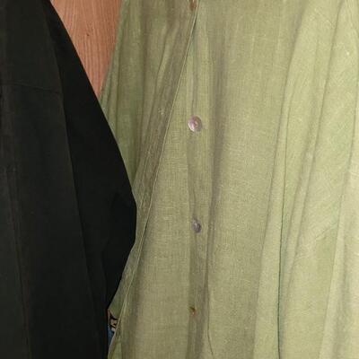 Lot 533: Ladies Clothing Lot D