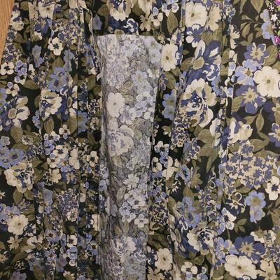 Lot 535: Ladies Clothing Lot E