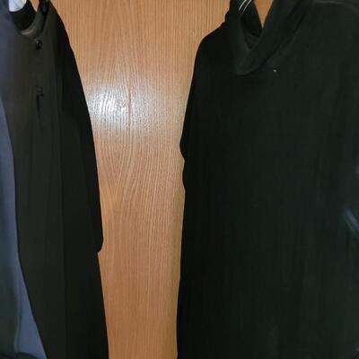 Lot 536: Ladies Clothing Lot F 