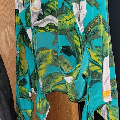 Lot 538: Ladies Jackets Lot H