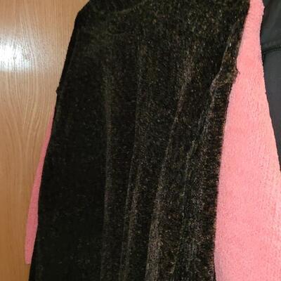Lot 538: Ladies Jackets Lot H