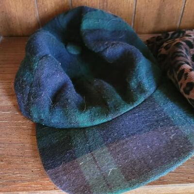 Lot 543: Winter Hats Lot 