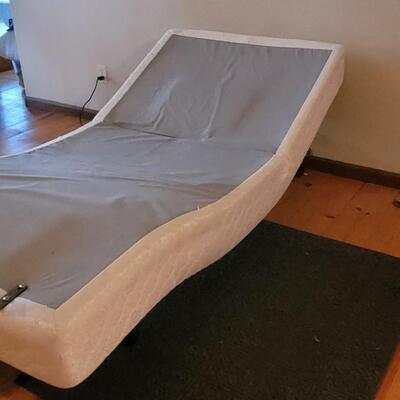 Lot 544: Denver Mattress Adjustable Twin Box Spring - works