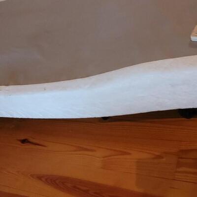 Lot 544: Denver Mattress Adjustable Twin Box Spring - works