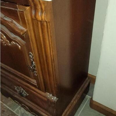 Lot 545: Stanley Marble Top Side Table