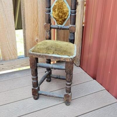 Lot 548: 1920's Jacobean Style Child's Prayer Chair with Green Velvet