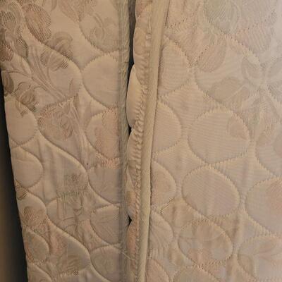 Lot 552: Full Size Bed with Casters & Denver Mattress Set