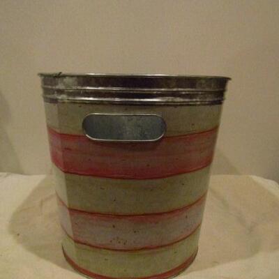 Galvanized Patio/Home Decor Bucket