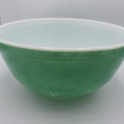 Green Pyrex Bowl #88