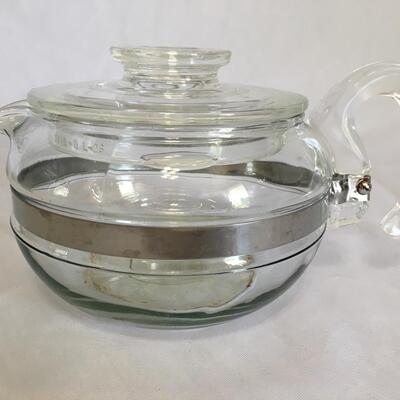Vintage Pyrex Flame Ware Glass Coffee Tea Pot 8446-B 6 cup with 7756 C lid USA