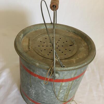 Antique Fall's City Fishing Floating Minnow Bait Bucket - Good  Graphics!