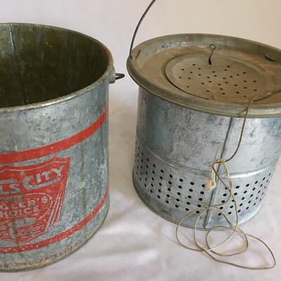 Antique Fall's City Fishing Floating Minnow Bait Bucket - Good  Graphics!