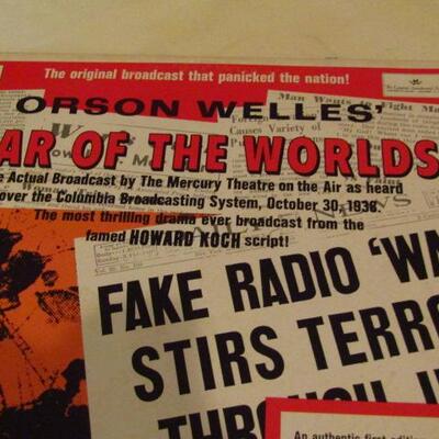 'War of the Worlds' by Orson Welles Vinyl Record with Sleeve
