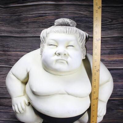 Large Sumo Wrestler Figurine Statue Garden Yard Art