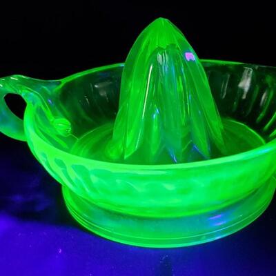 Uranium Glass Juicer