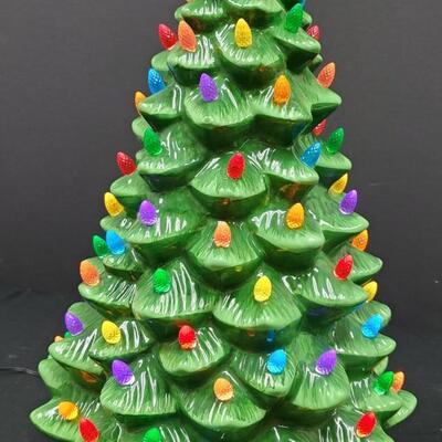 Mr. Christmas Lighted Ceramic Tree 