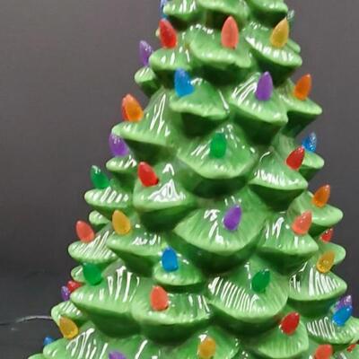 Mr. Christmas Lighted Ceramic Tree 