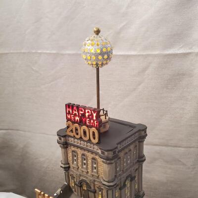 The Times Tower Special Edition Gift Set - Times Square 2000