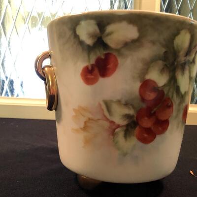 #55 Vintage cherry vase