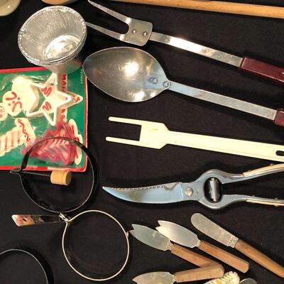 #60  Vintage utensils, mini chocolate molds