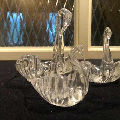 #100 Glass nesting swans