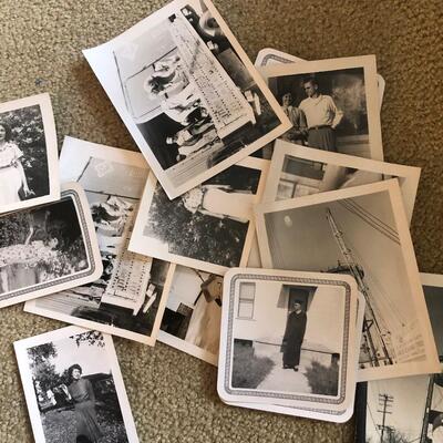 #167- Bundle of vintage photographs