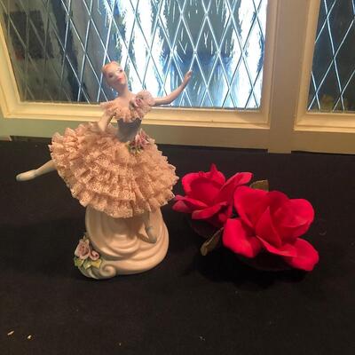 #178-Porcelain porcelain ballerina and flowers
