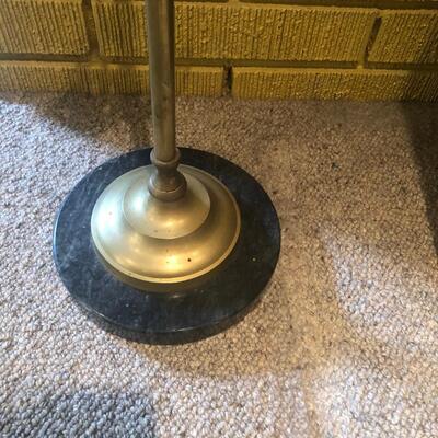#200 Brass lamp vintage not tested Bell Shaped light cover